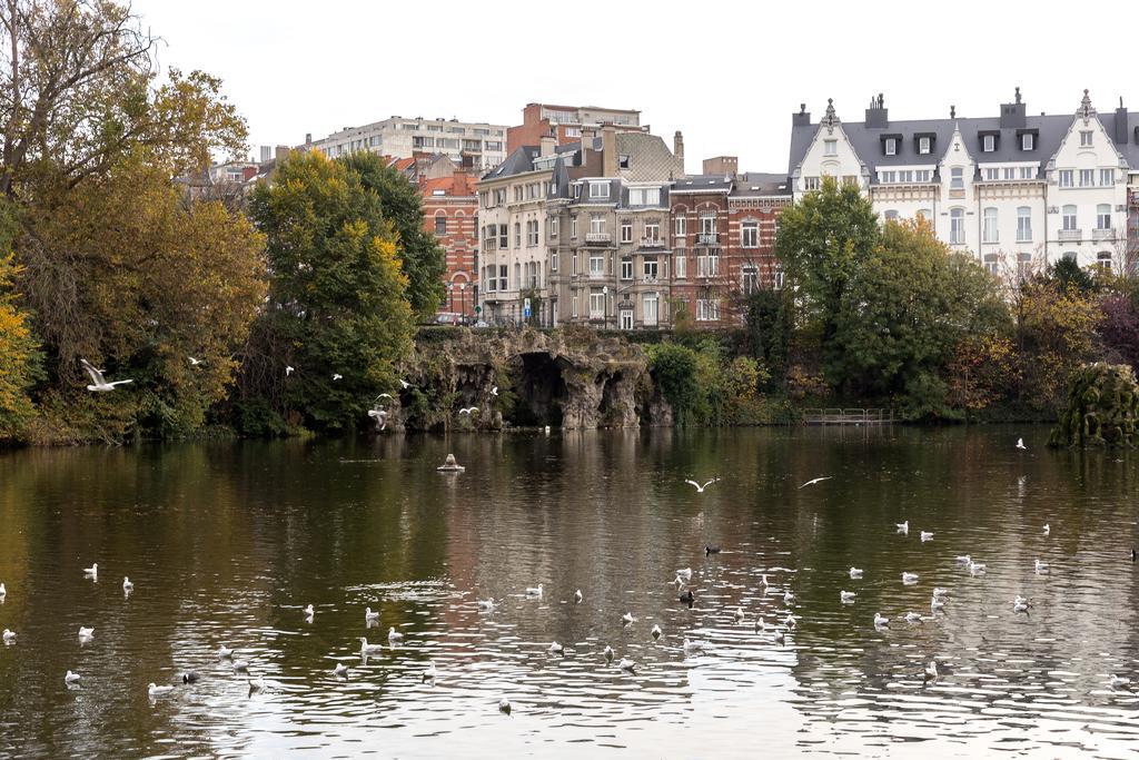 Patriotes Halldis Apartments Brussel Bagian luar foto